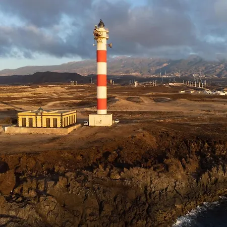 アパート Home2book Sea View El Poris ポリス・デ・アボナ