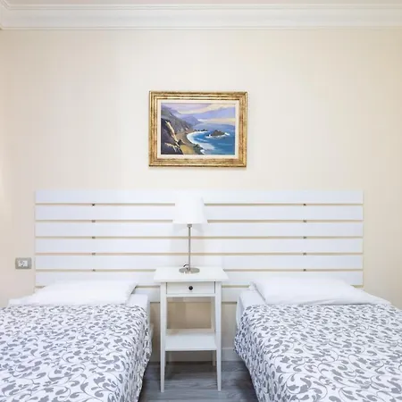 Home2book Sea View El Poris