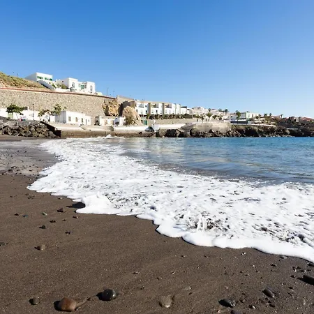 Home2book Sea View El Poris