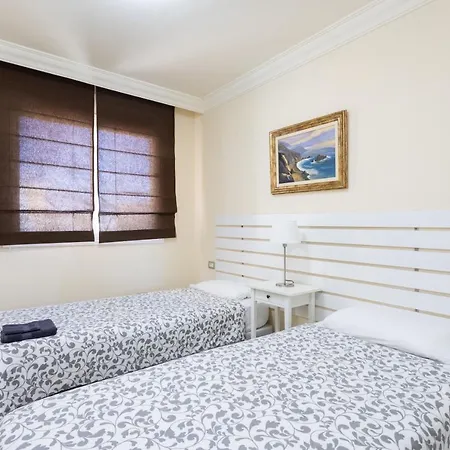 Home2book Sea View El Poris * ポリス・デ・アボナ
