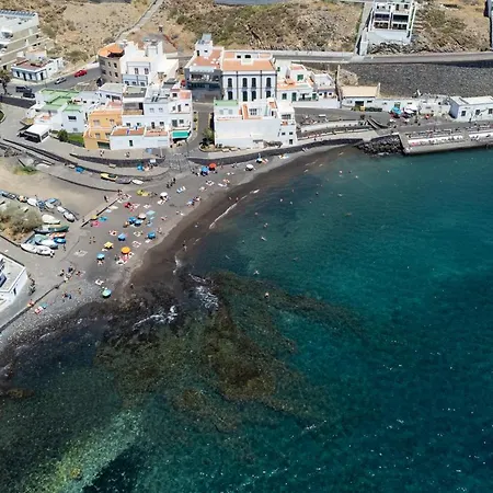 Home2book Sea View El Poris